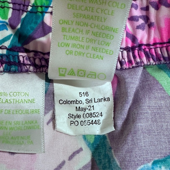 Lilly Pulitzer Dalci Stretch Shorts in Formentera Turquoise [1008] - Picture 9 of 9